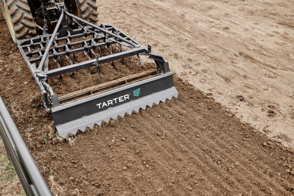 Tarter Arena Worker