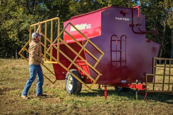 FeedMaster 165 Portable Creep Feeder